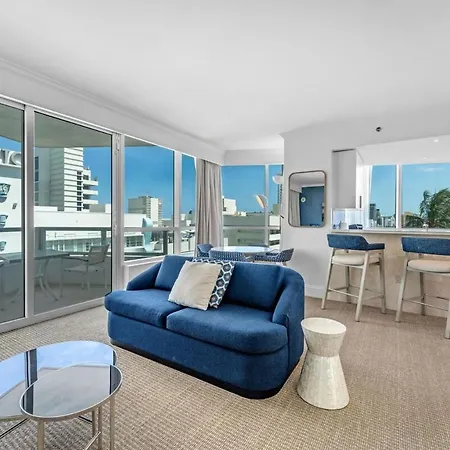 Fontainebleau Suite - Street & Partial Ocean View